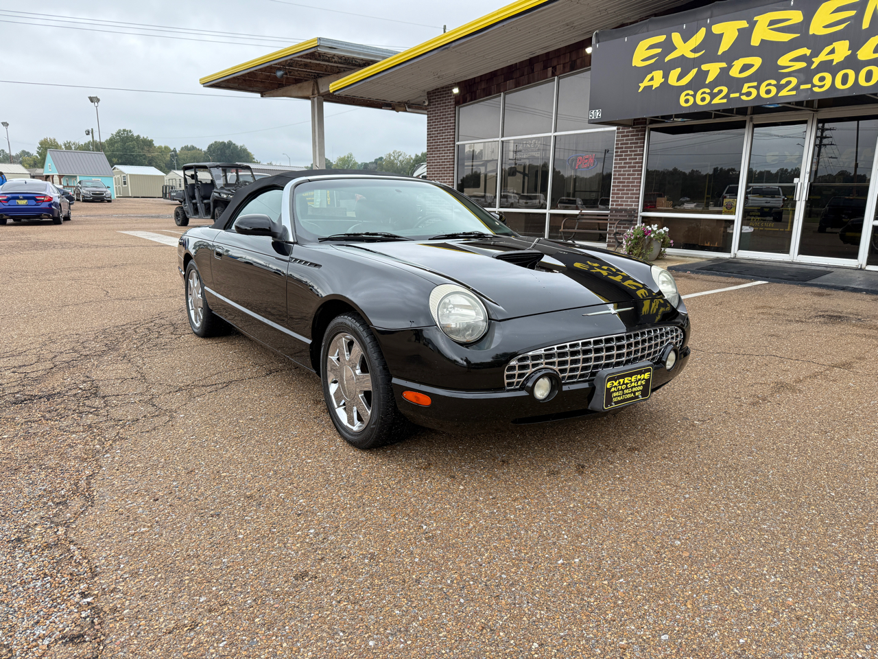 Ford Thunderbird Deluxe 2002 Ford Thunderbird Deluxe 2002