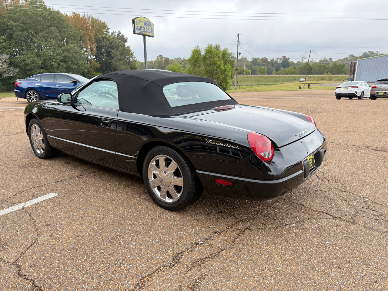Ford Thunderbird Deluxe 2002 Ford Thunderbird Deluxe 2002