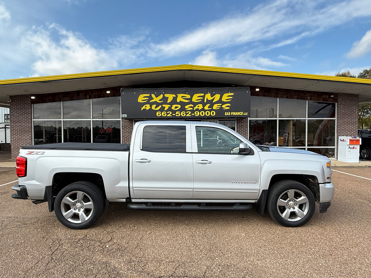 2018 Chevrolet Silverado 1500 LT Crew Cab 4WD