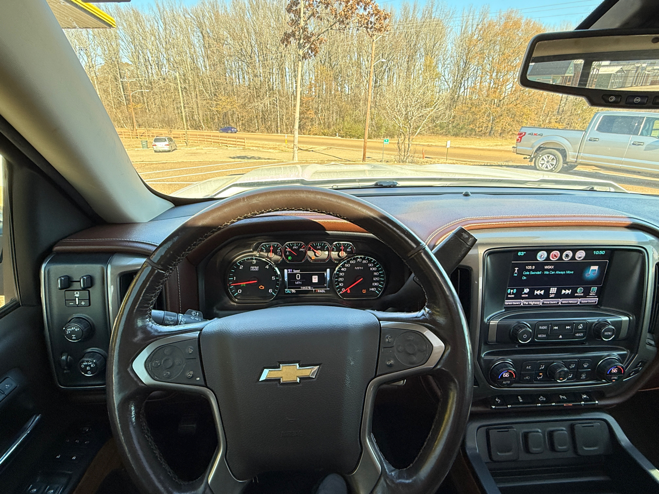 Chevrolet Silverado 1500 High Country Crew Cab Short Box 4WD 2018