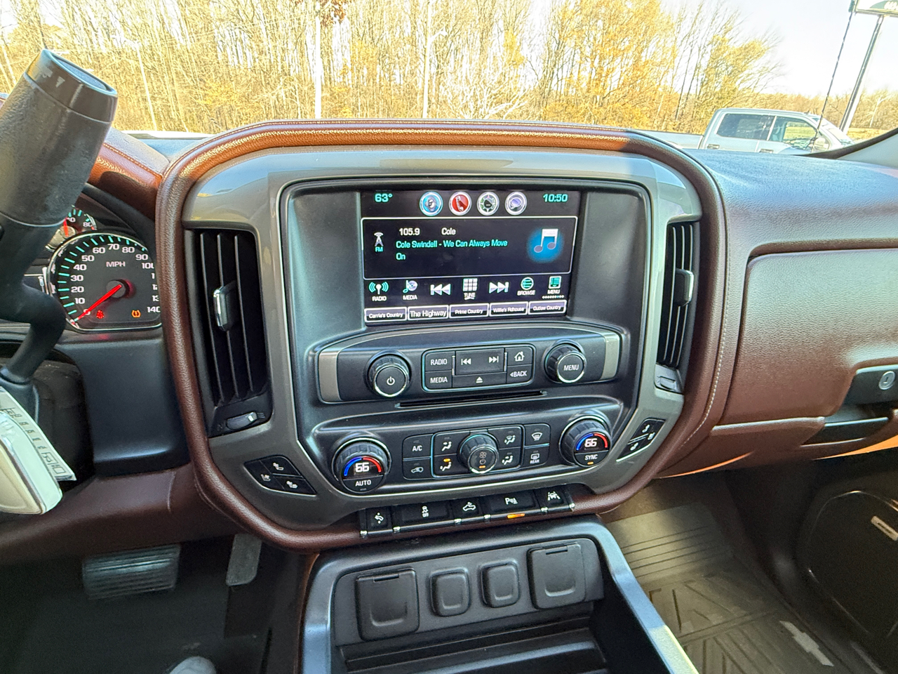 Chevrolet Silverado 1500 High Country Crew Cab Short Box 4WD 2018