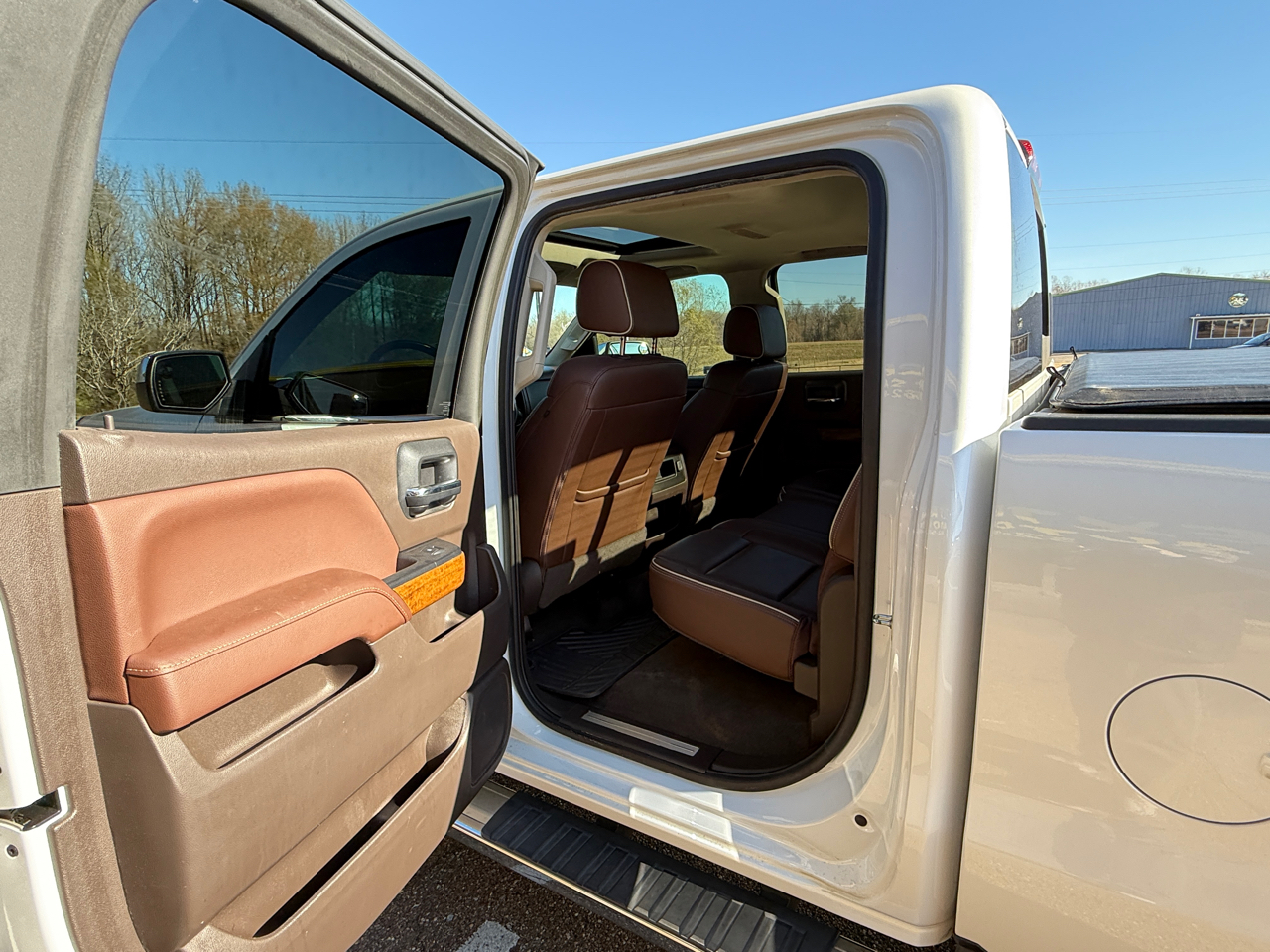 Chevrolet Silverado 1500 High Country Crew Cab Short Box 4WD 2018