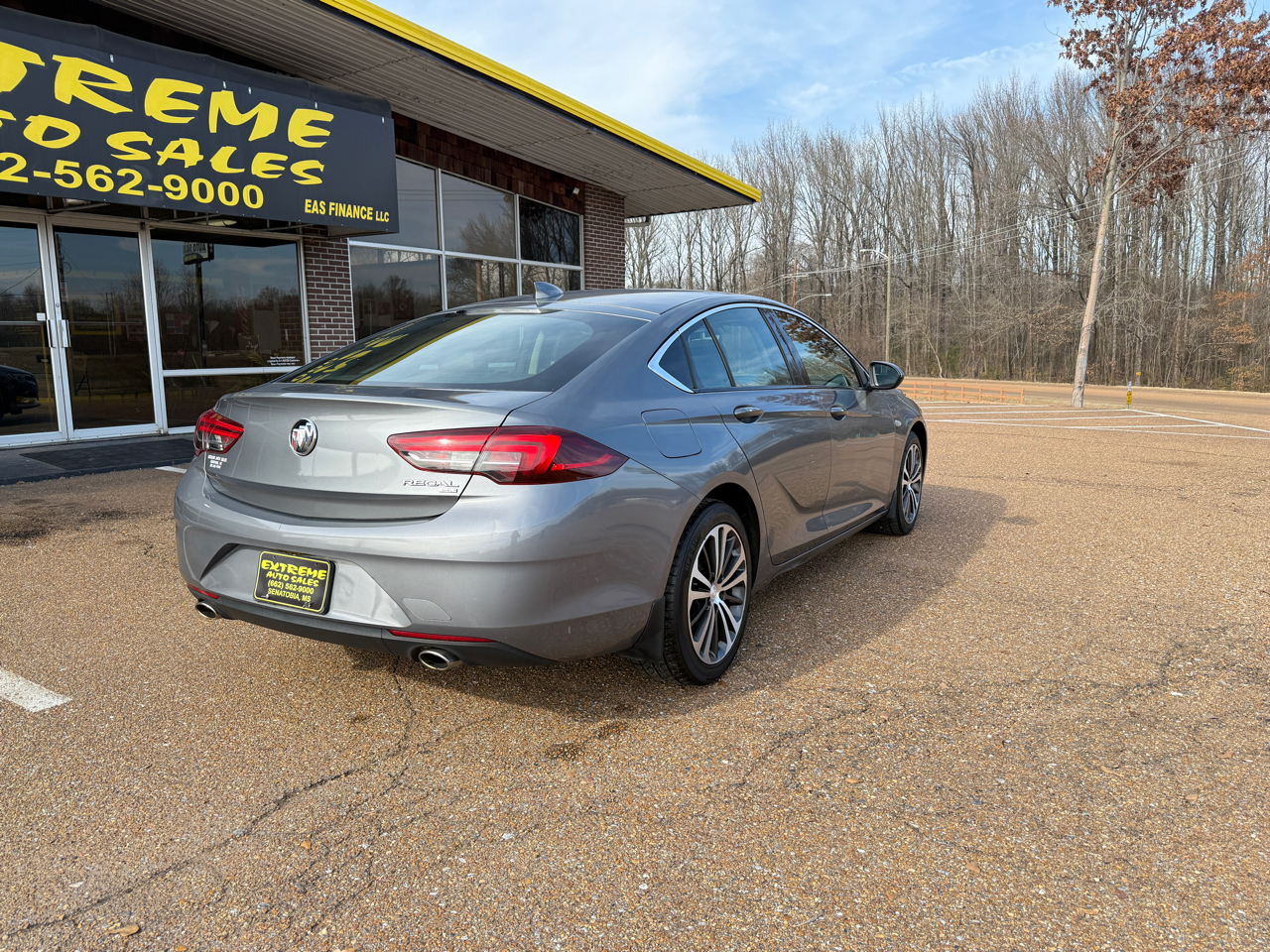 Buick Regal Essence AWD 2020