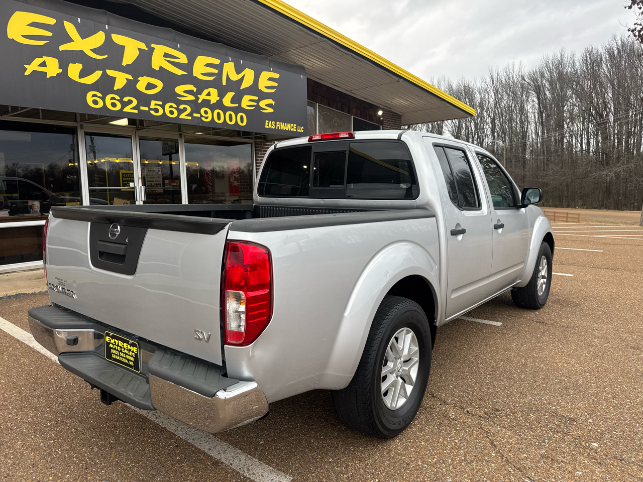 Nissan Frontier S Crew Cab 6MT 2WD 2019