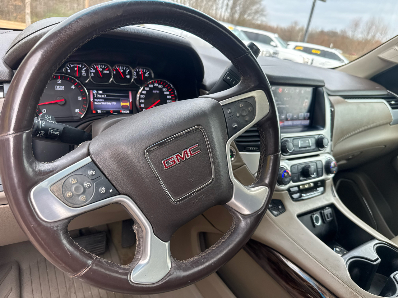GMC Yukon XL SLT 4WD 2016