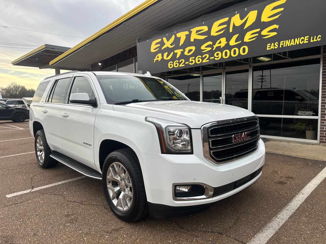 GMC Yukon SLE 4WD 2015