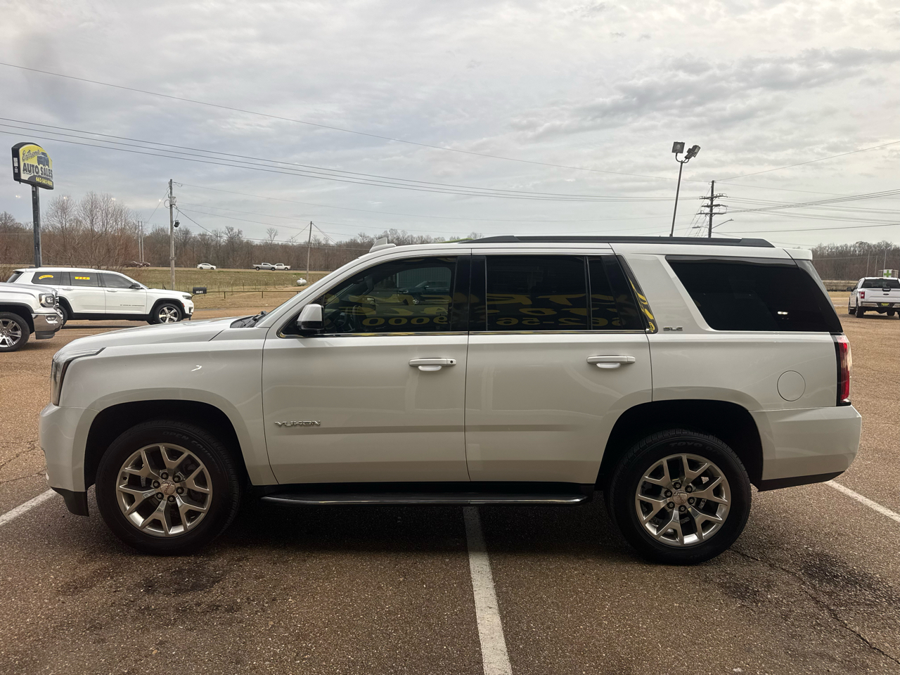 GMC Yukon SLE 4WD 2015