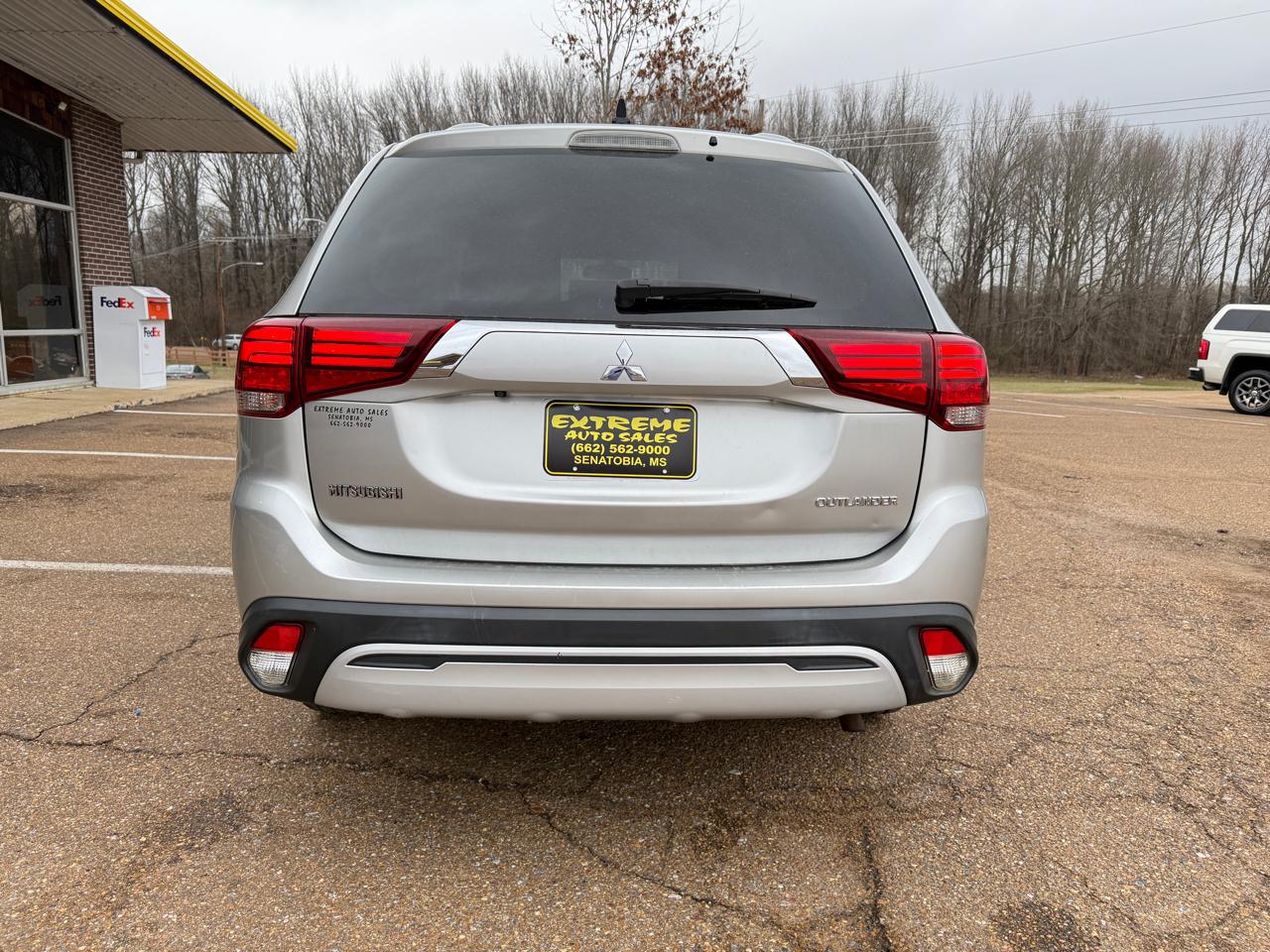 Mitsubishi Outlander SEL AWD 2019