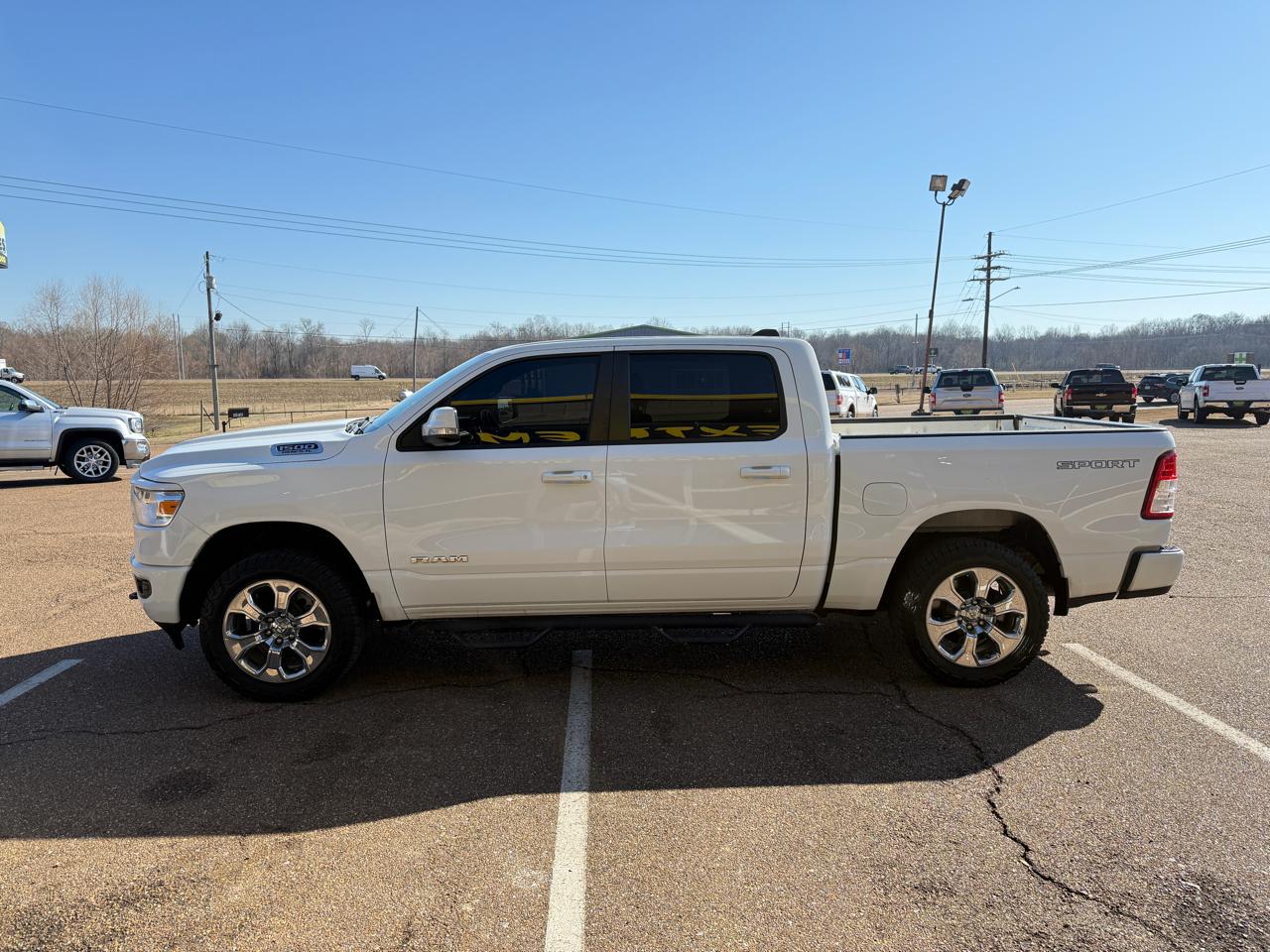RAM 1500 Big Horn Crew Cab SWB 4WD 2020
