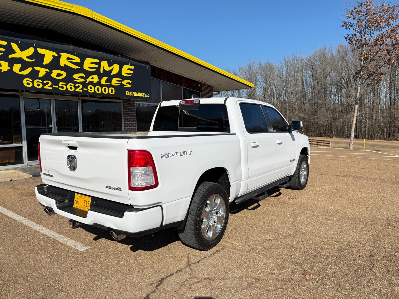 RAM 1500 Big Horn Crew Cab SWB 4WD 2020