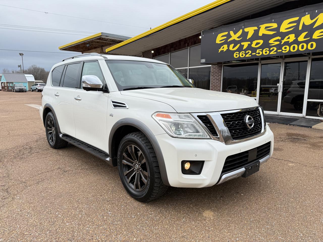 Nissan Armada Platinum AWD 2017