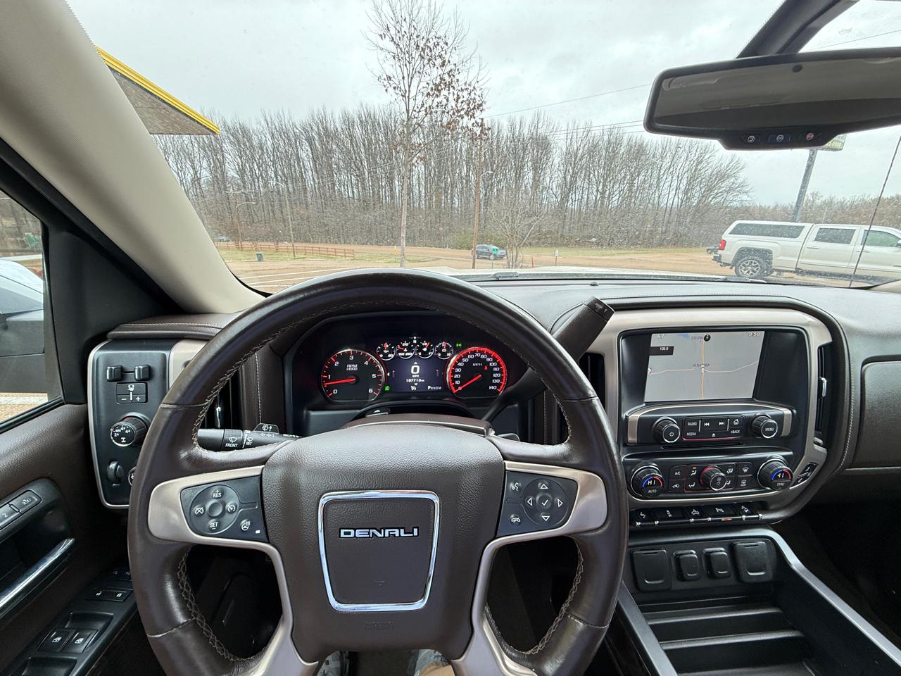 GMC Sierra 1500 Denali Crew Cab Short Box 4WD 2015