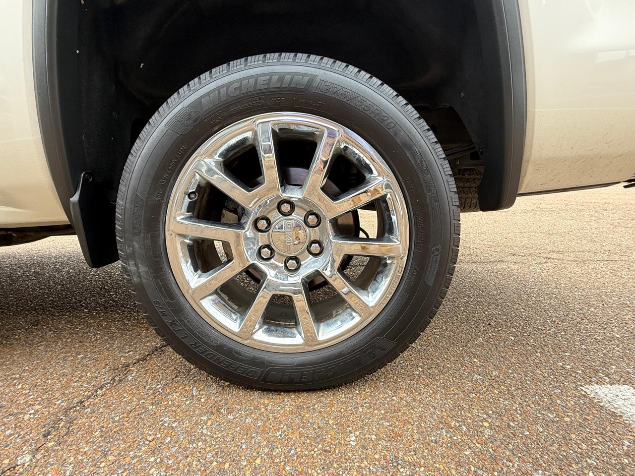 GMC Sierra 1500 Denali Crew Cab Short Box 4WD 2015