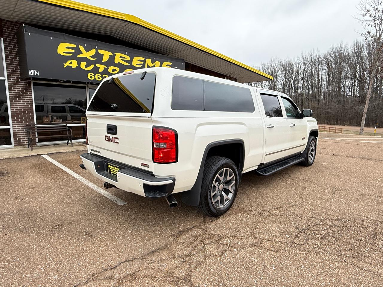 GMC Sierra 1500 SLT Crew Cab Short Box 4WD 2015