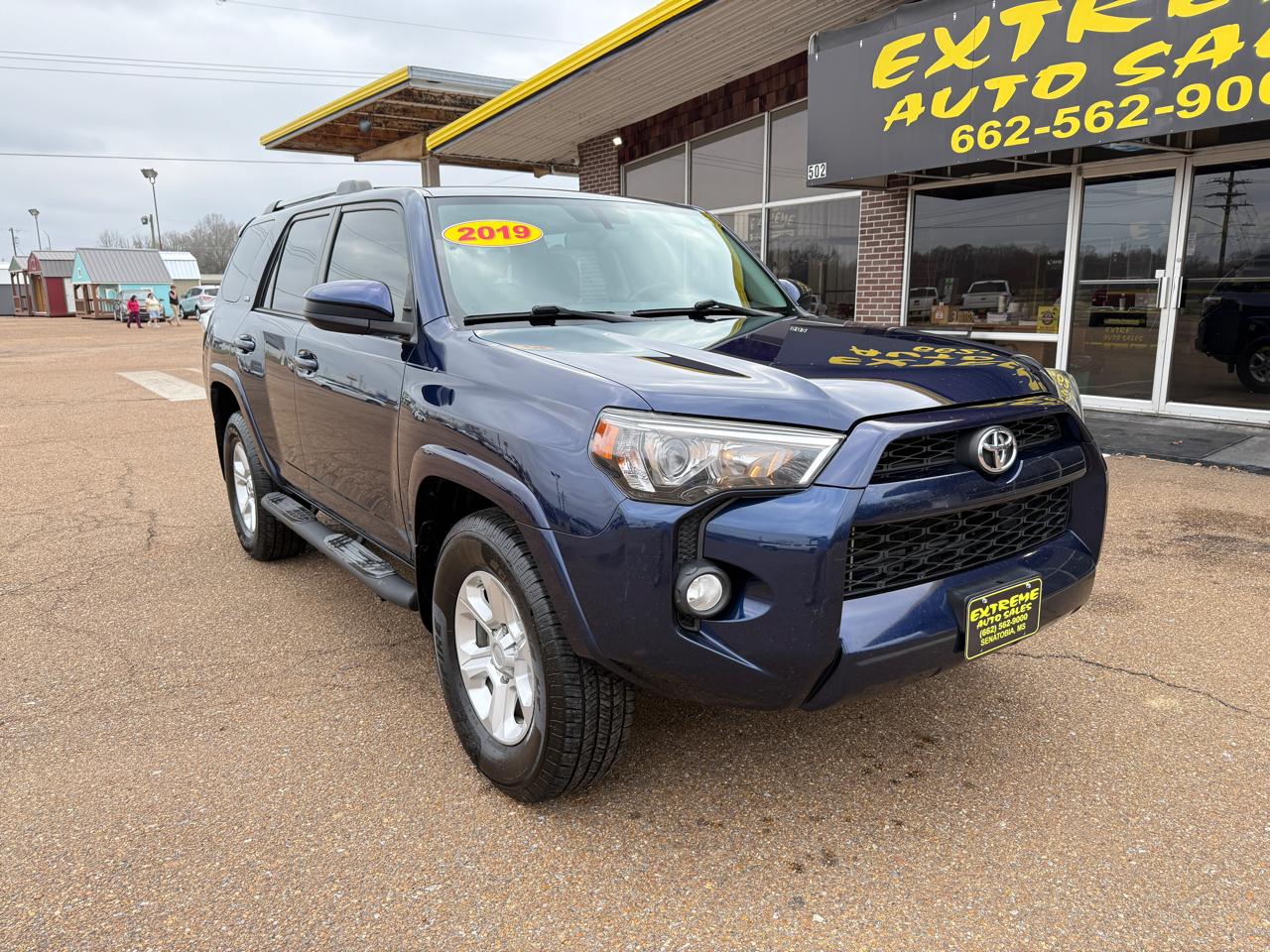 Toyota 4Runner SR5 2WD 2019