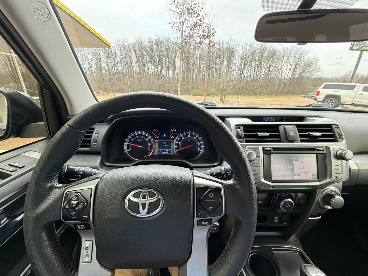 Toyota 4Runner SR5 2WD 2019