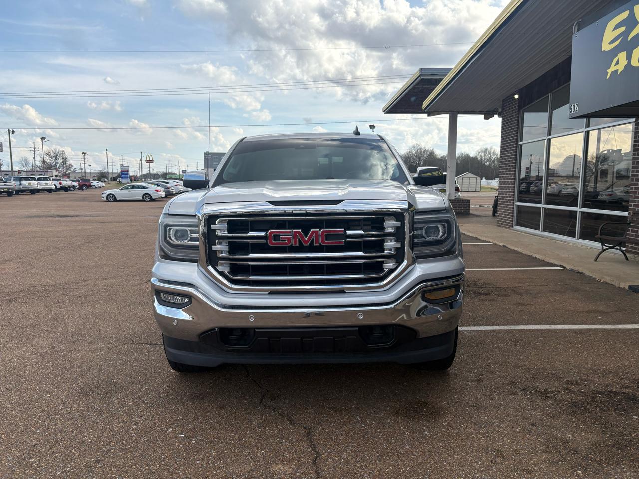 GMC Sierra 1500 SLT Crew Cab Short Box 4WD 2018