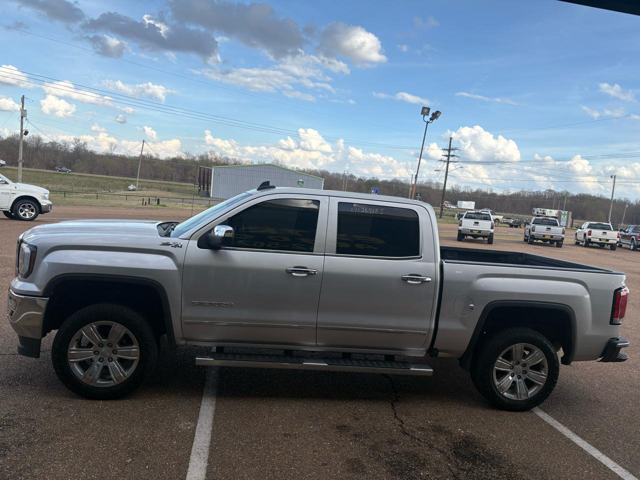 GMC Sierra 1500 SLT Crew Cab Short Box 4WD 2018