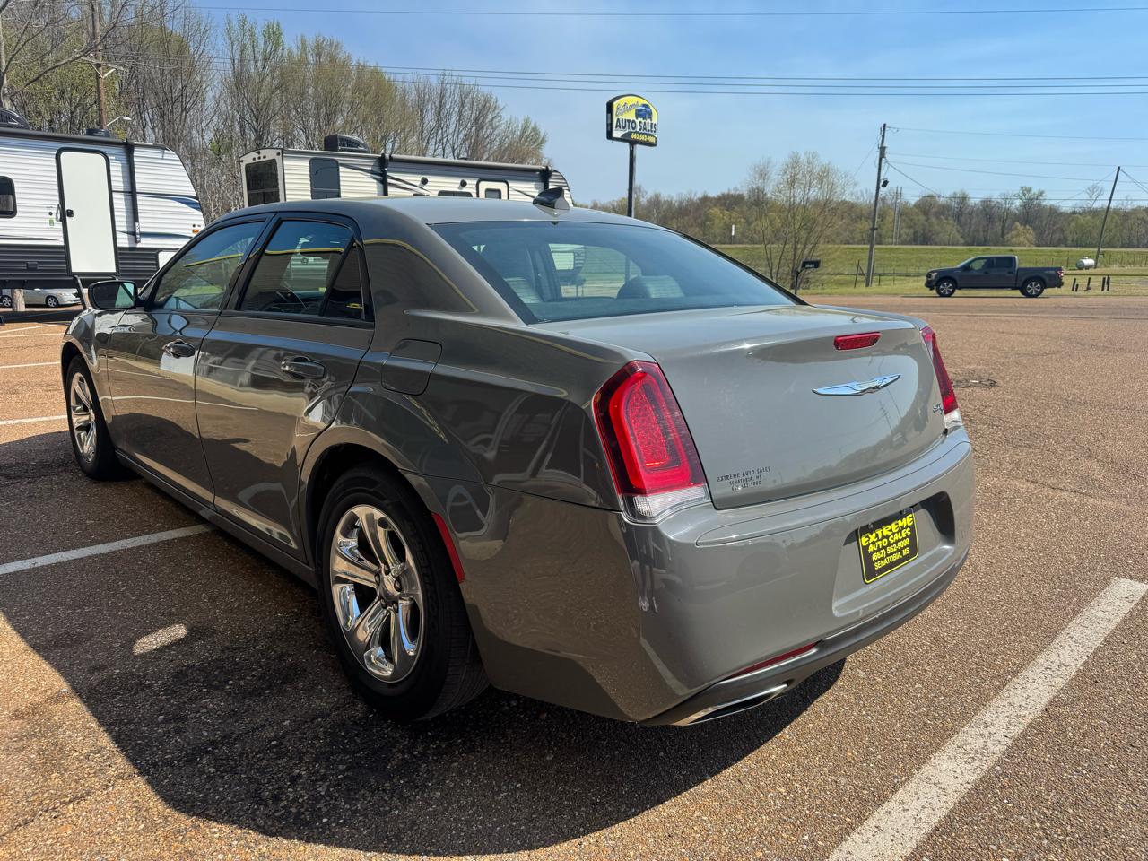 Chrysler 300 S V6 RWD 2019