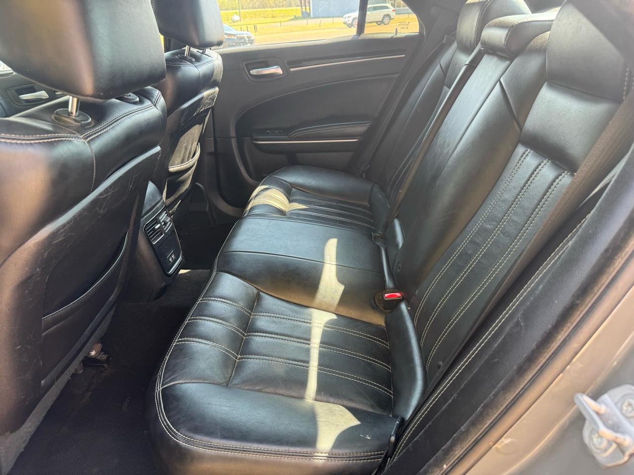 Chrysler 300 S V6 RWD 2019