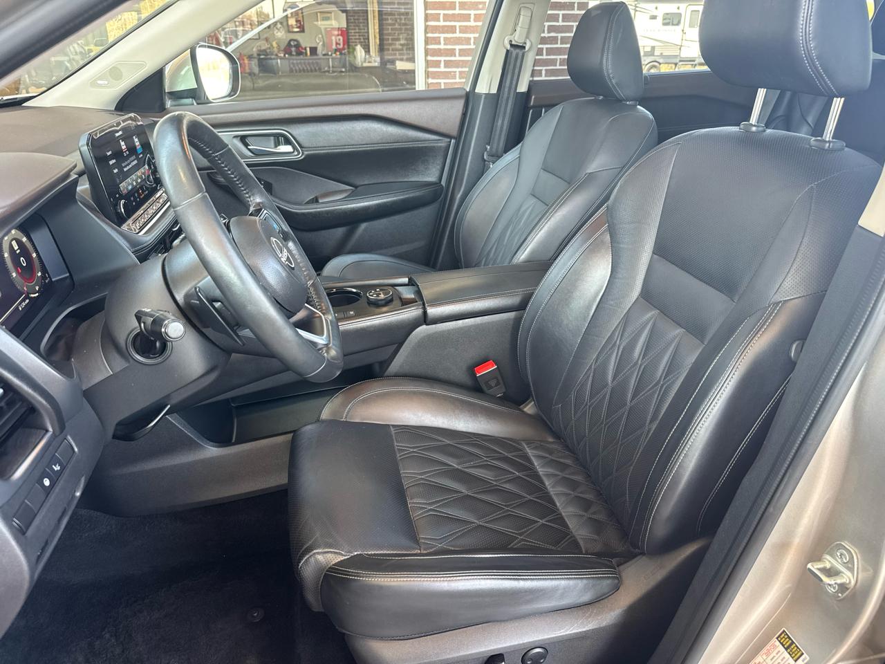 Nissan Rogue Platinum AWD 2022