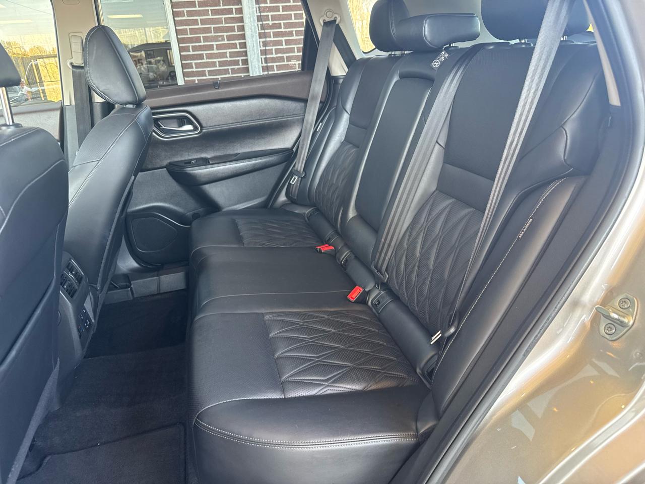 Nissan Rogue Platinum AWD 2022