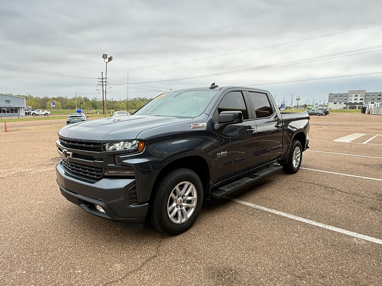Chevrolet Silverado 1500 RST Crew Cab Long Box 4WD 2020
