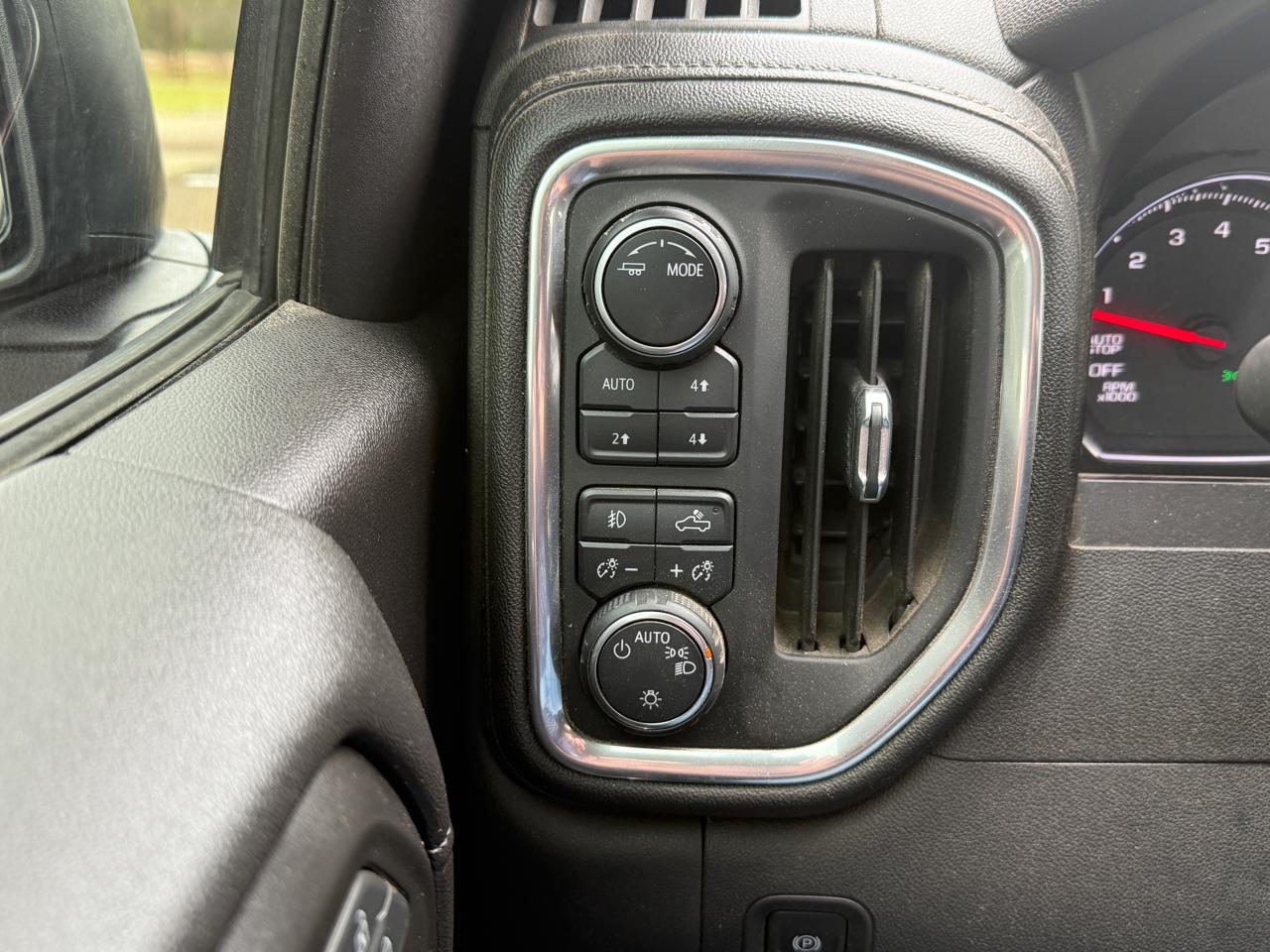 Chevrolet Silverado 1500 RST Crew Cab Long Box 4WD 2020