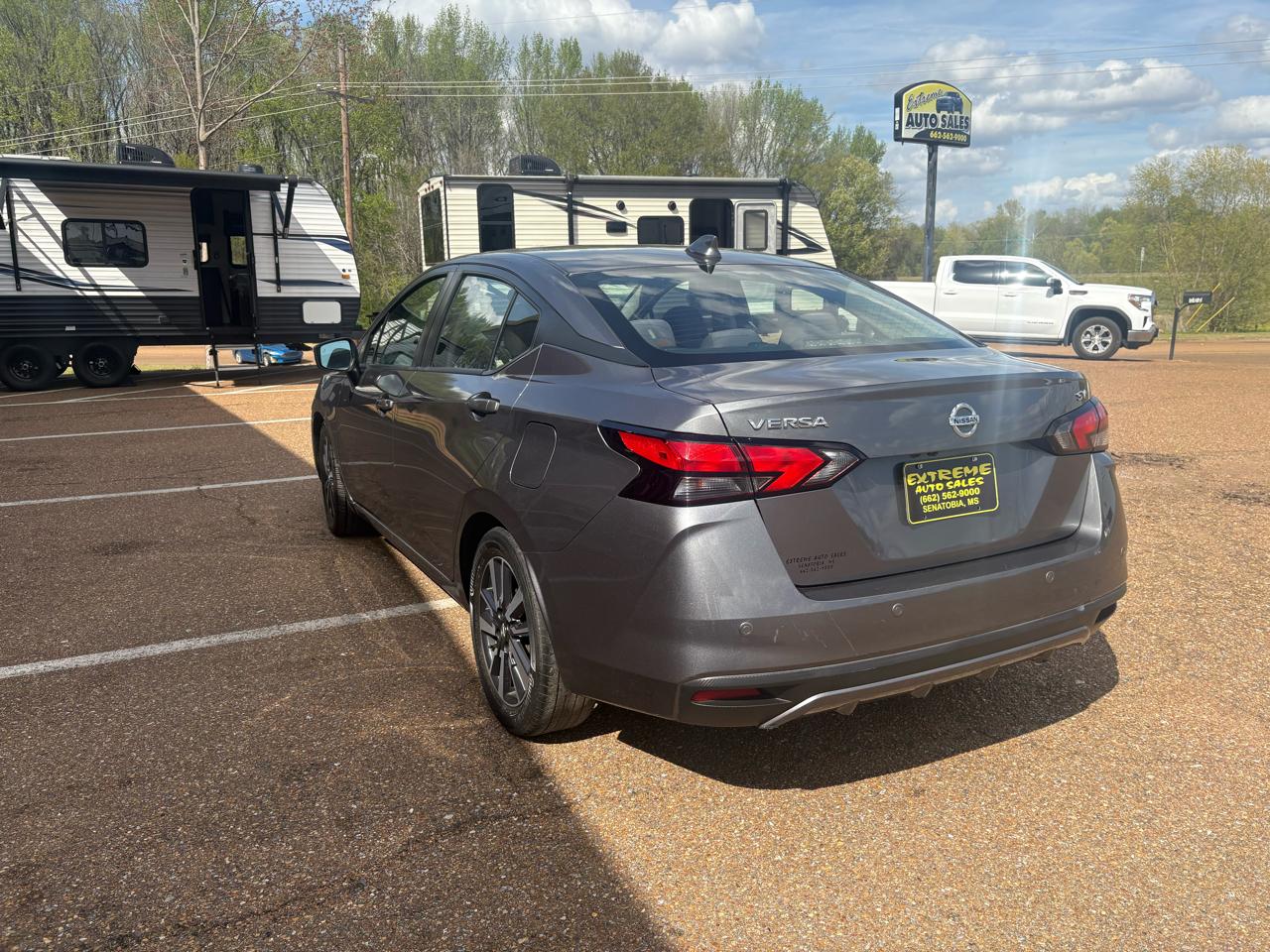 Nissan Versa SV 2021
