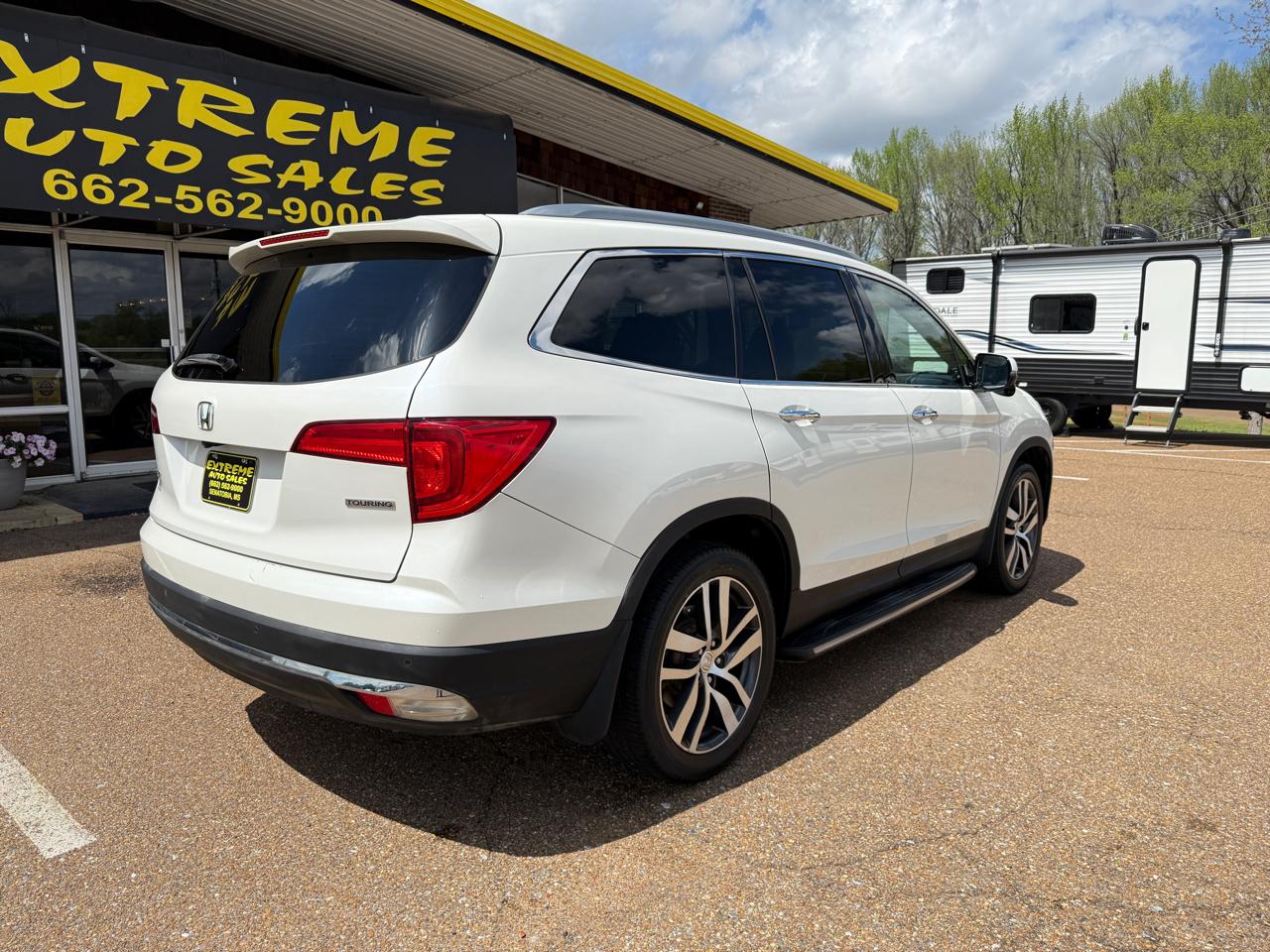 Honda Pilot Touring 2WD 2017