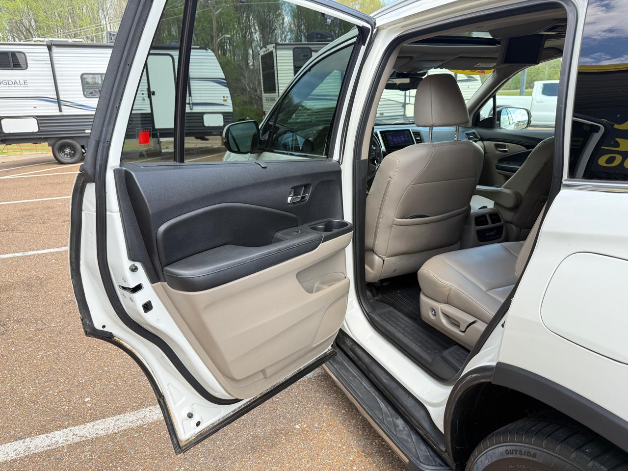 Honda Pilot Touring 2WD 2017