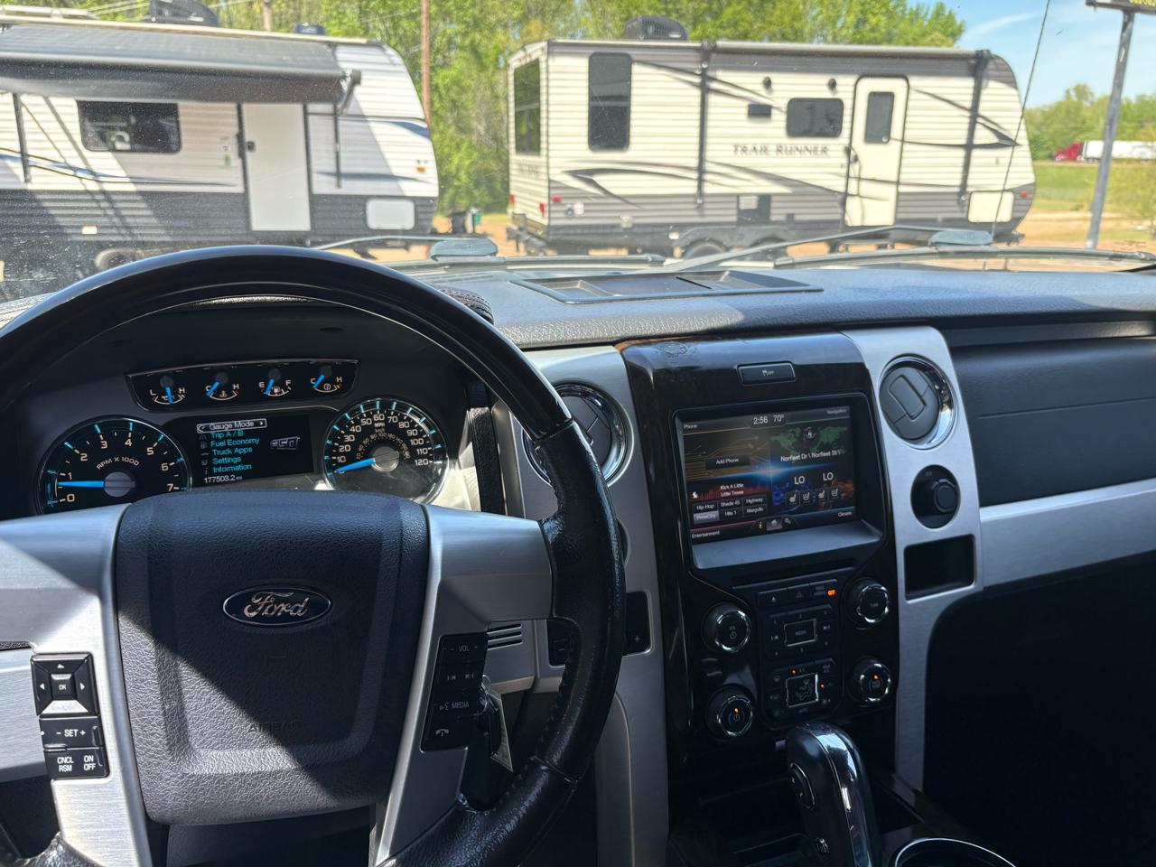 Ford F-150 Platinum SuperCrew 5.5-ft. Bed 4WD 2013