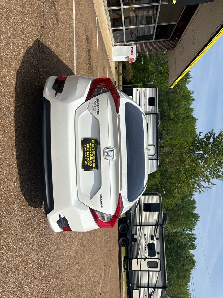 Honda Civic Touring Sedan CVT 2017