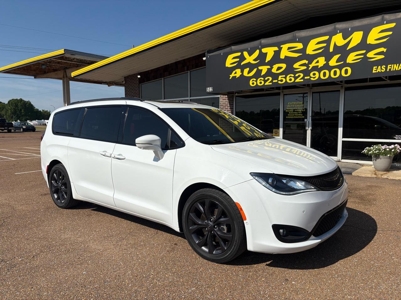 Chrysler Pacifica Limited 2020