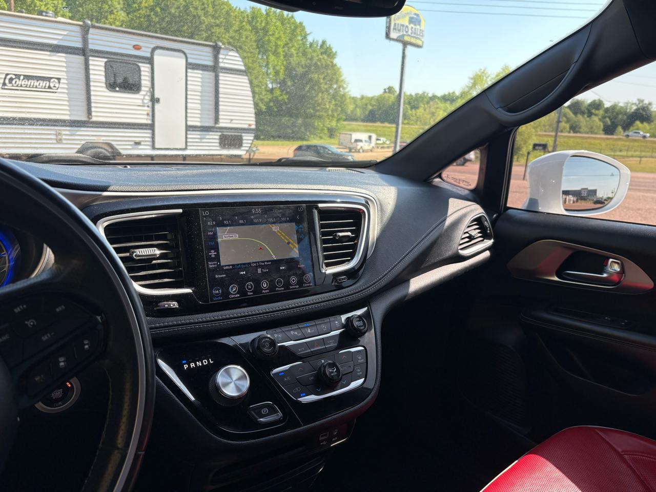 Chrysler Pacifica Limited 2020