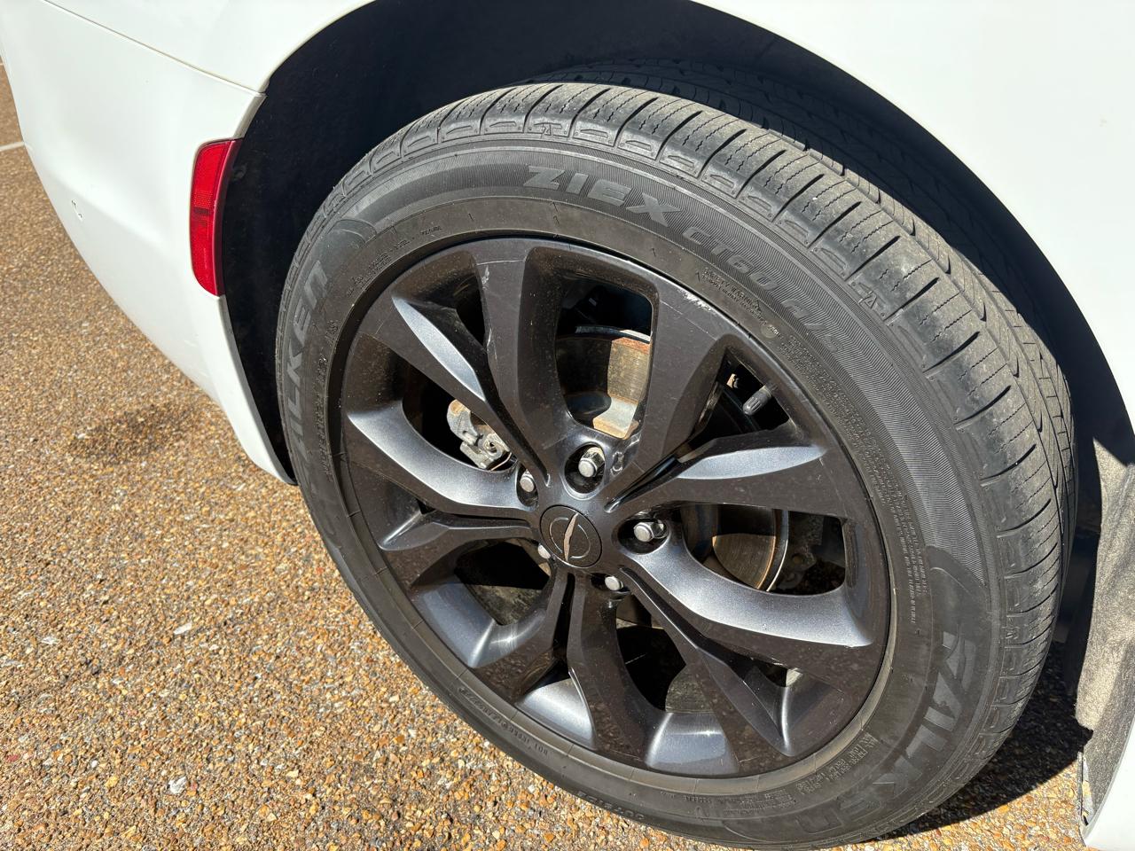 Chrysler Pacifica Limited 2020