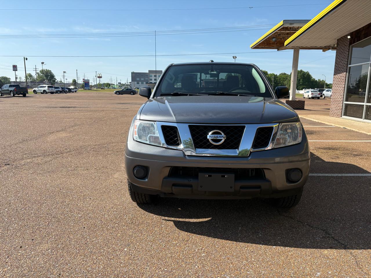 Nissan Frontier SV King Cab 5AT 4WD 2018