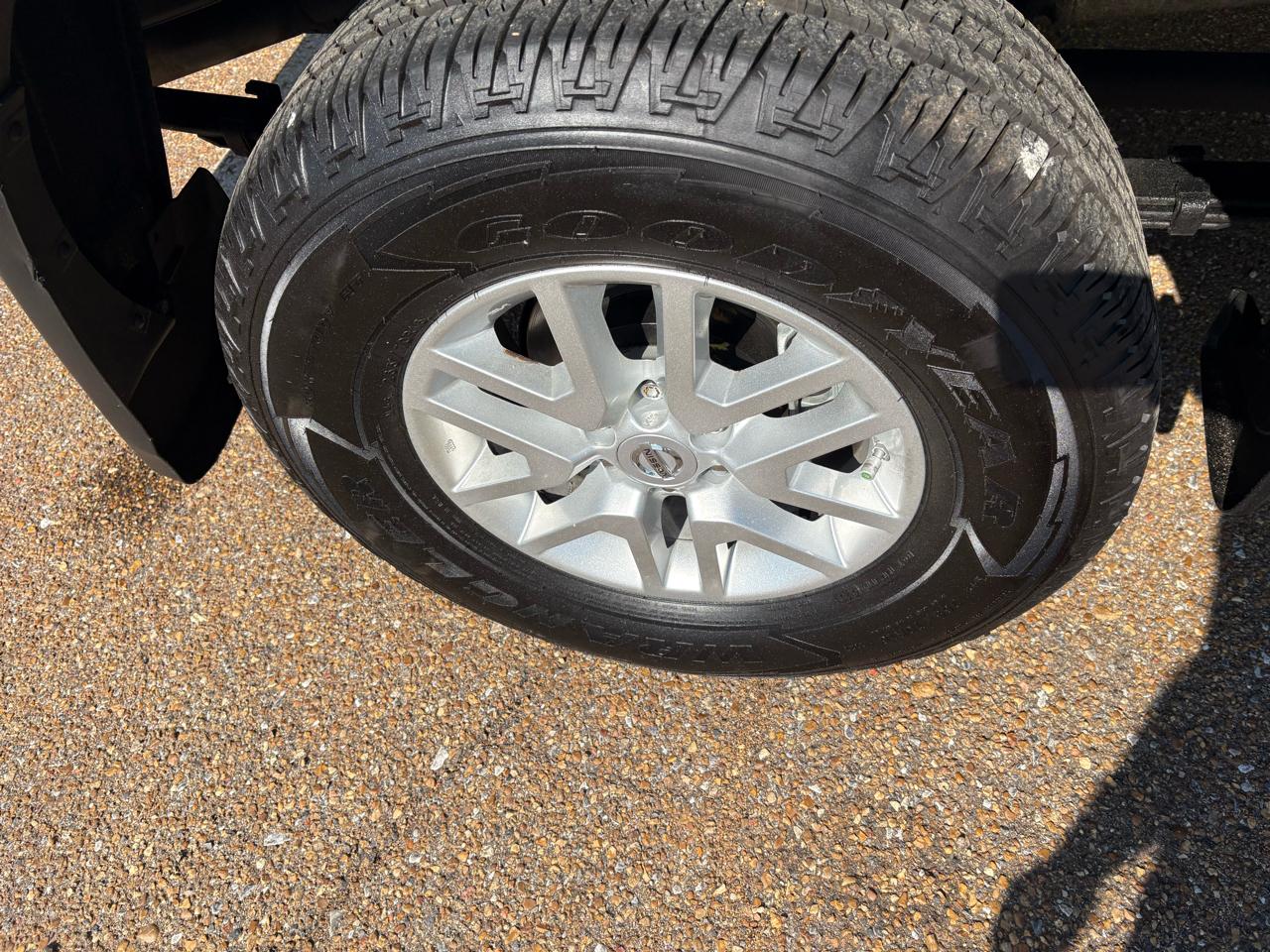 Nissan Frontier SV King Cab 5AT 4WD 2018