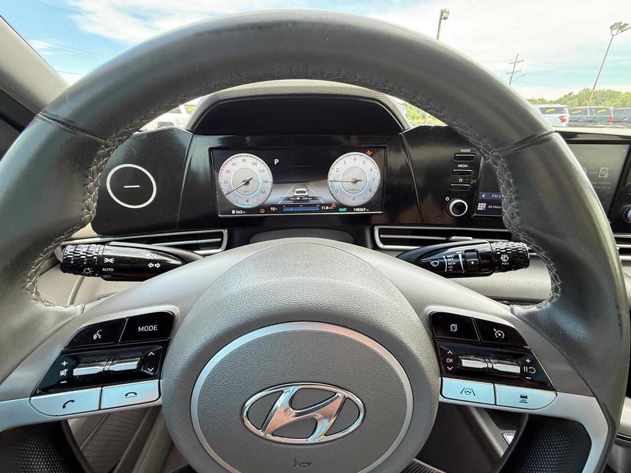 Hyundai Elantra SEL 2022