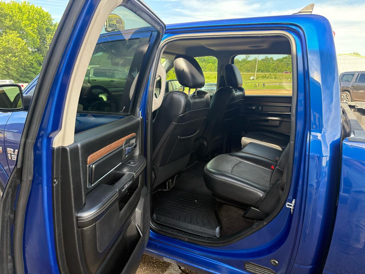 RAM 1500 Laramie Crew Cab SWB 2WD 2017