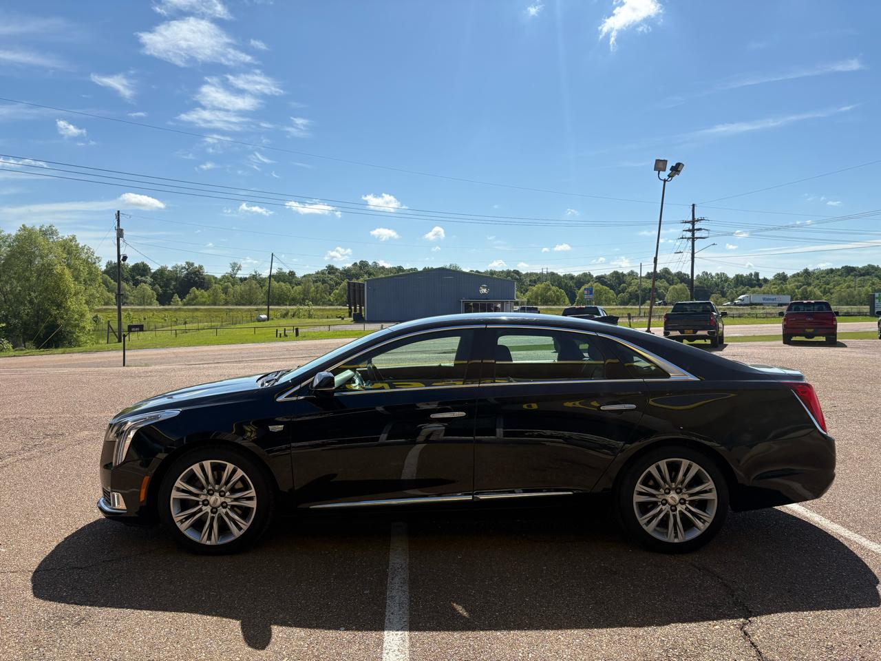 Cadillac XTS Luxury FWD 2019