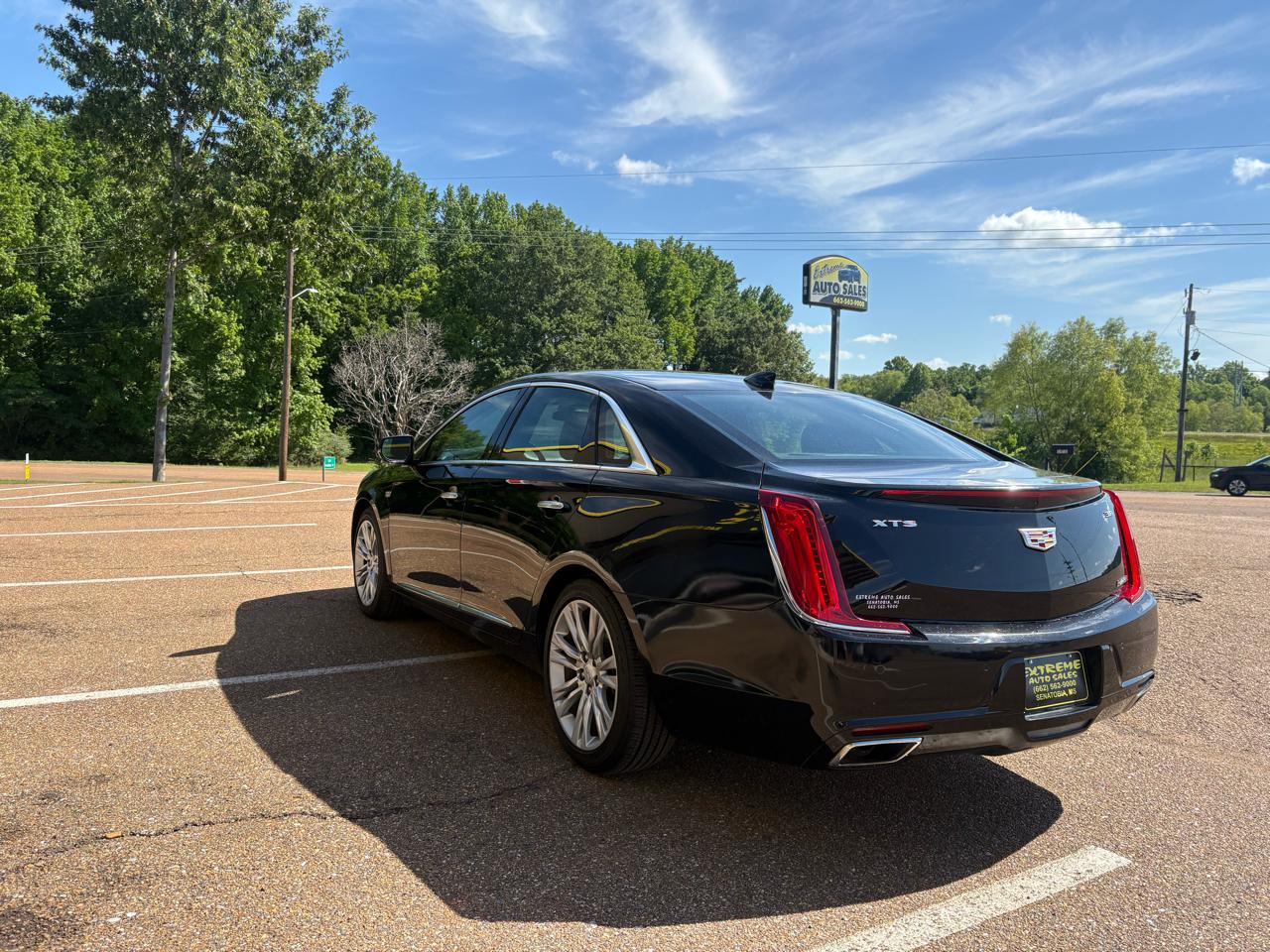 Cadillac XTS Luxury FWD 2019