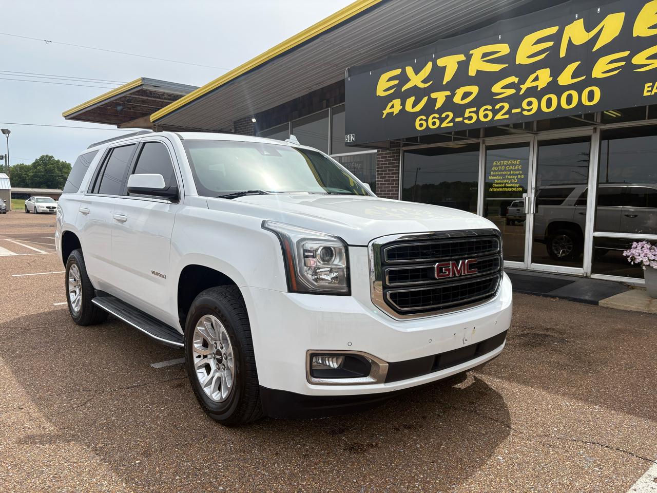 GMC Yukon SLT 4WD 2017