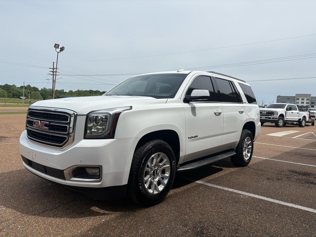 GMC Yukon SLT 4WD 2017