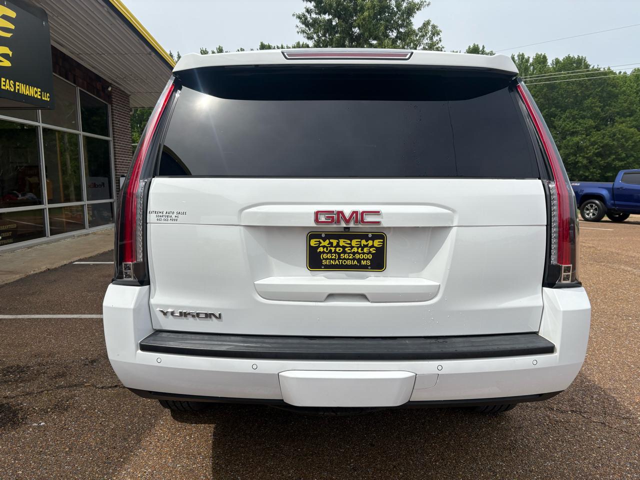 GMC Yukon SLT 4WD 2017