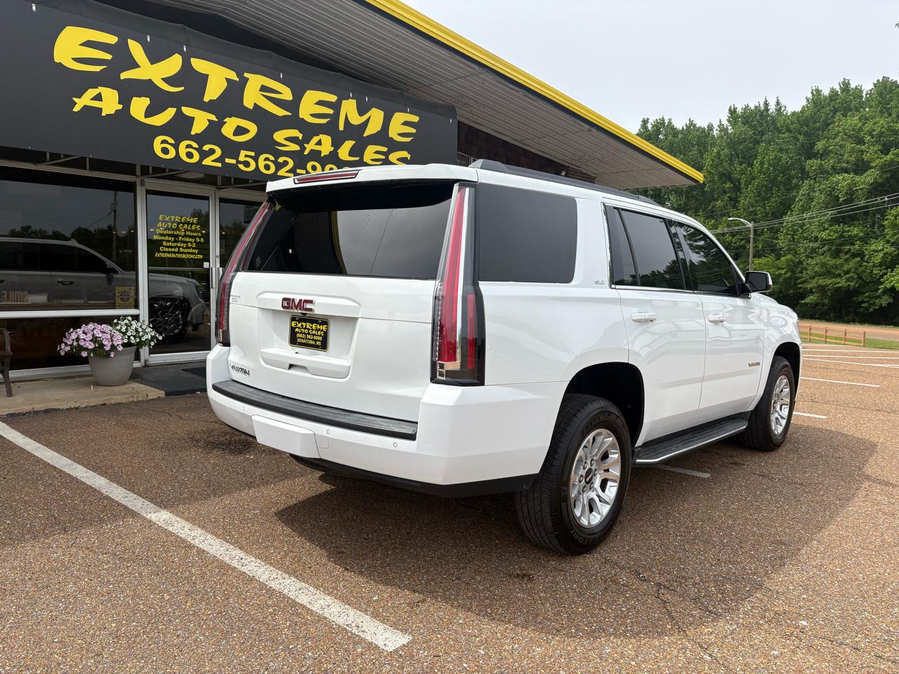 GMC Yukon SLT 4WD 2017