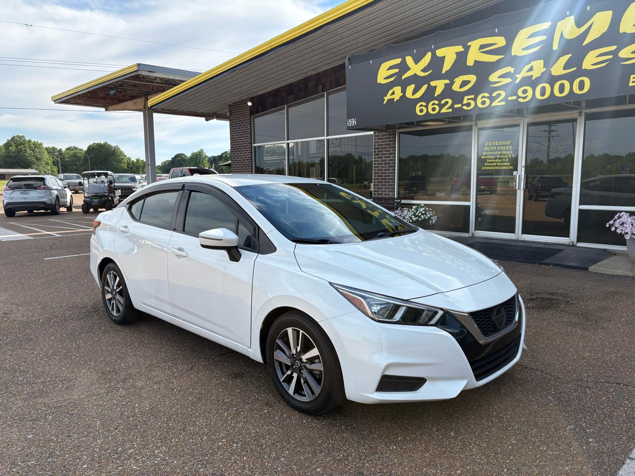 Nissan Versa SV 2020