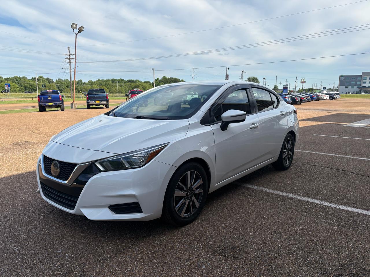 Nissan Versa SV 2020