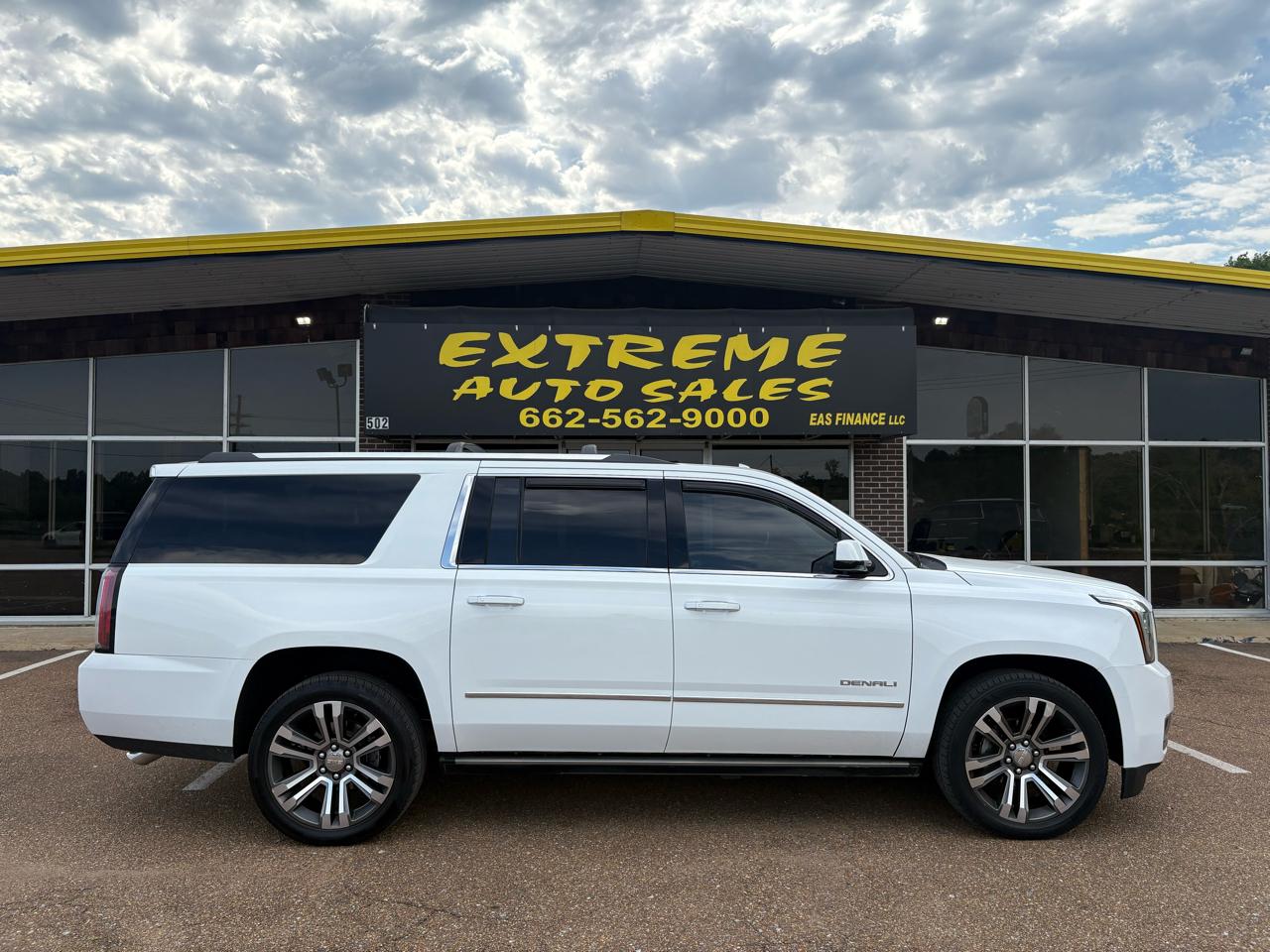 2018 GMC Yukon XL Denali 4WD