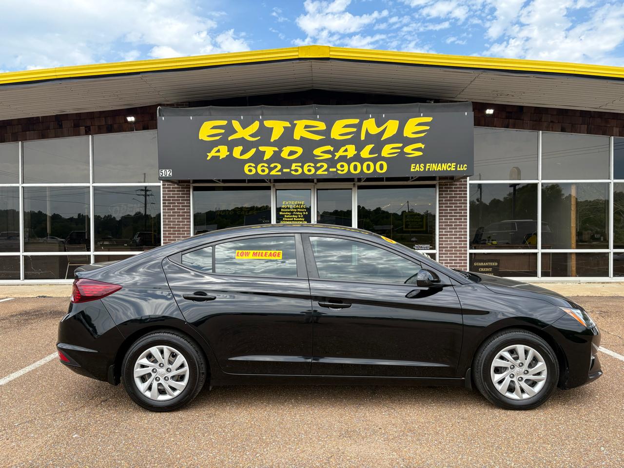 2020 Hyundai Elantra SE 6M